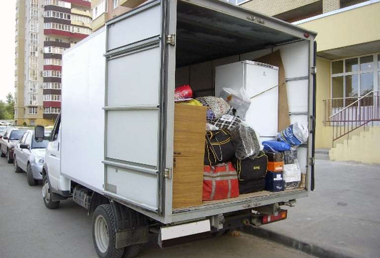 Перевозка личныx вещей : Диван 2-местный, Стиральная машина, Микроволновая печь, Вещи в пакетах, Автомобильная резина из Таганрога в Ахтубинска